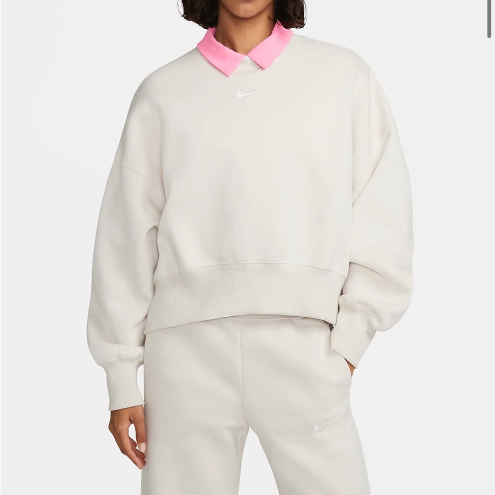 Nike Womens Crew Neck